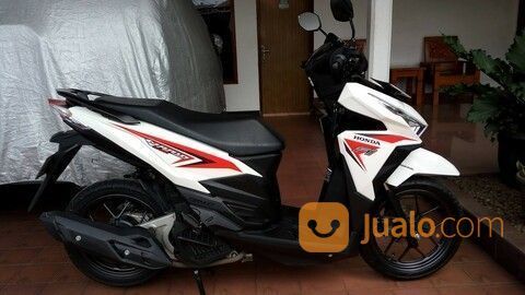 Motor Bekas Semarang Honda Vario 125 Tahun 2015 Pajak Baru