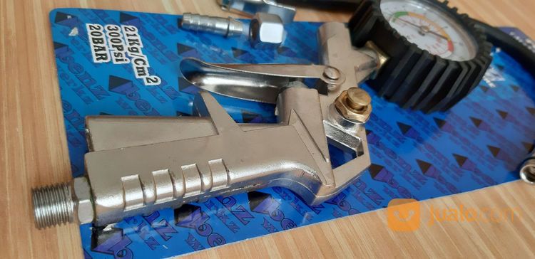 Alat Pompa Isi Angin Ban + Meter Ukur Tekanan Tire Inflating Gun Pressure Gauge Benz 3 Fungsi TG3