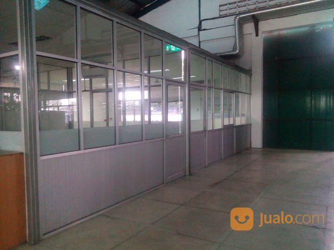 Sekat Partisi Aluminium - Kaca