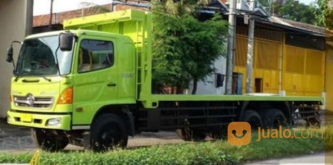 Truk Hino Jombang Bak Kayu Tronton