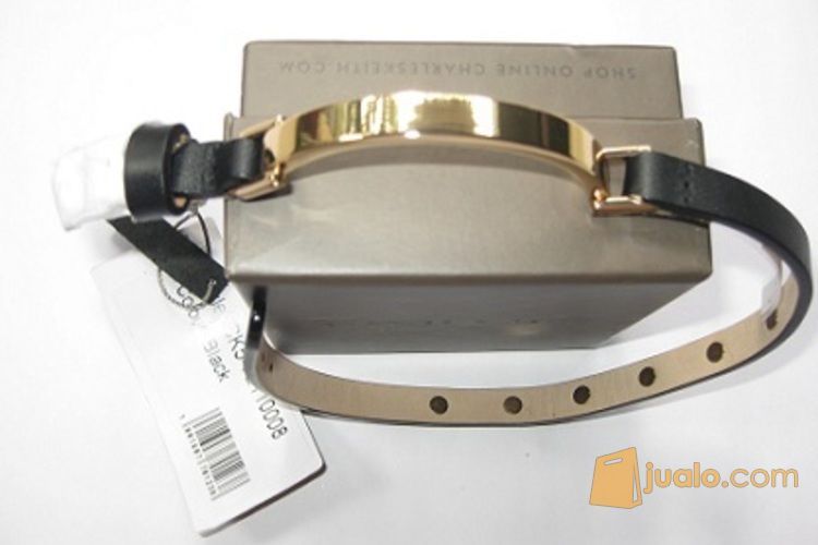 GELANg Lilit Leather & Goldy Plate Charles& Keith