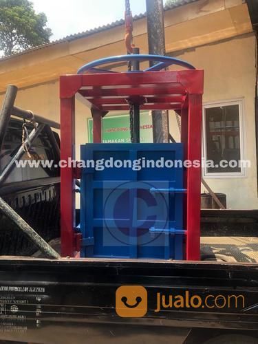 Mesin Press Botol Manual