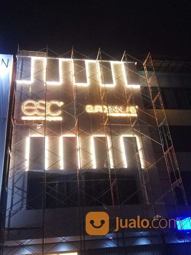 Jasa Pasang Sticker, Logo, Dan Kebutuhan Kantor Lainnya