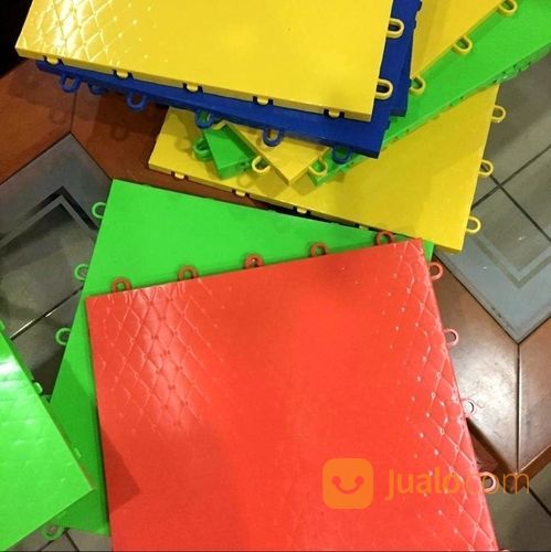 Lantai Interlock Lapangan Olah Raga Futsal Dan Badminton