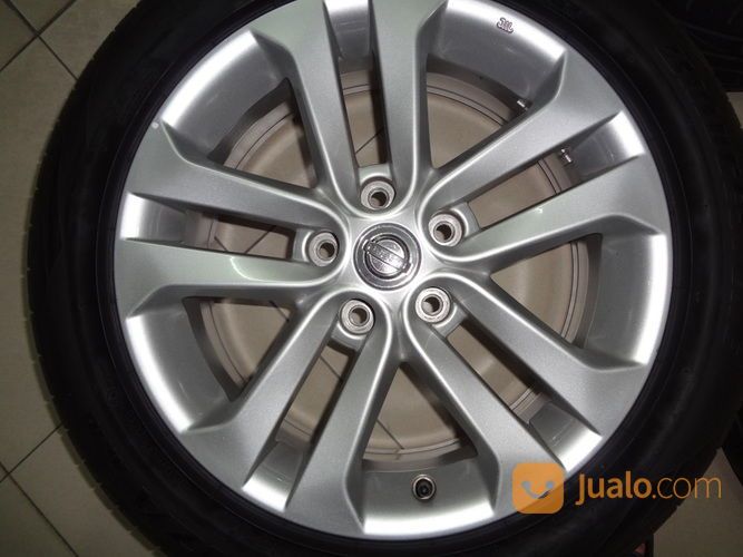 Velg Oem Nissan Juke + Ban