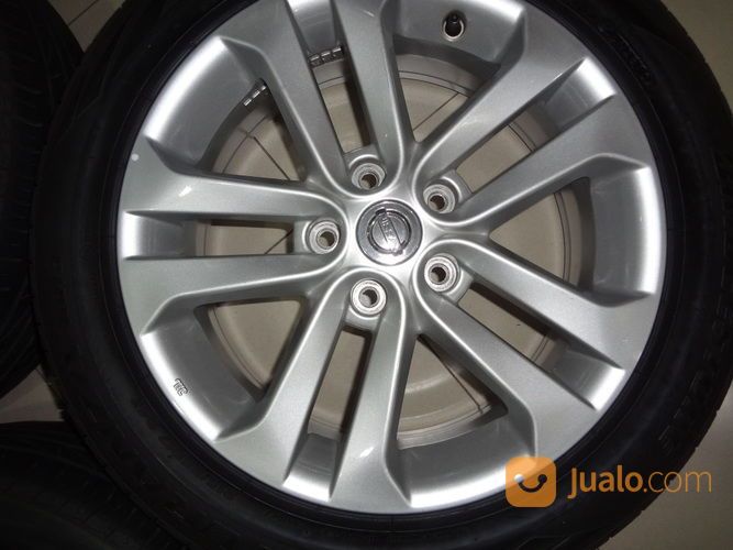 Velg Oem Nissan Juke + Ban