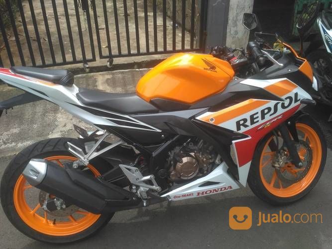 Motor Second Berasa Baru Honda Cbr150r Repsol 2017 Surat Surat Komplit Pajak Hidup. Negoin Ja