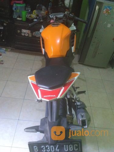 Motor Second Berasa Baru Honda Cbr150r Repsol 2017 Surat Surat Komplit Pajak Hidup. Negoin Ja