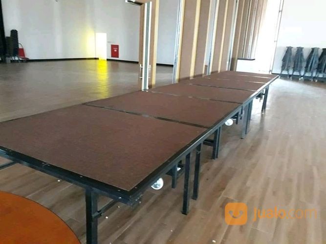 Meja Panggung Lipat Dorong
