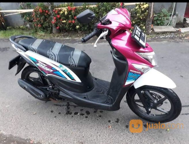 Honda Beat Tahun 2017 Warna Pink