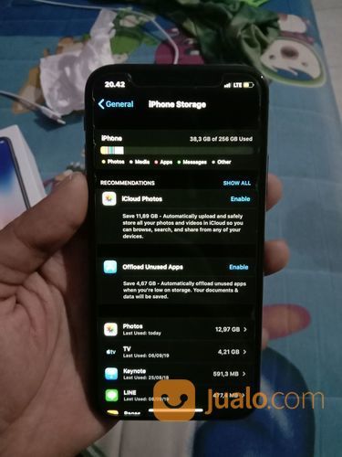 Iphone X 256GB Bekas Tangan Pertama