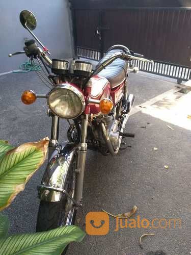 Yamaha XS 650 Tahun 1972 Twin Paper Siap Pakai