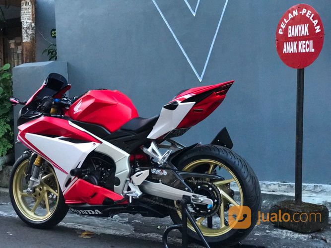 Honda CBR 250RR Kondisi 99,99% Seperti Baru