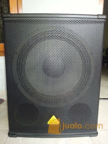 Behringer Active Sub Woofer 18in 1400 Watt