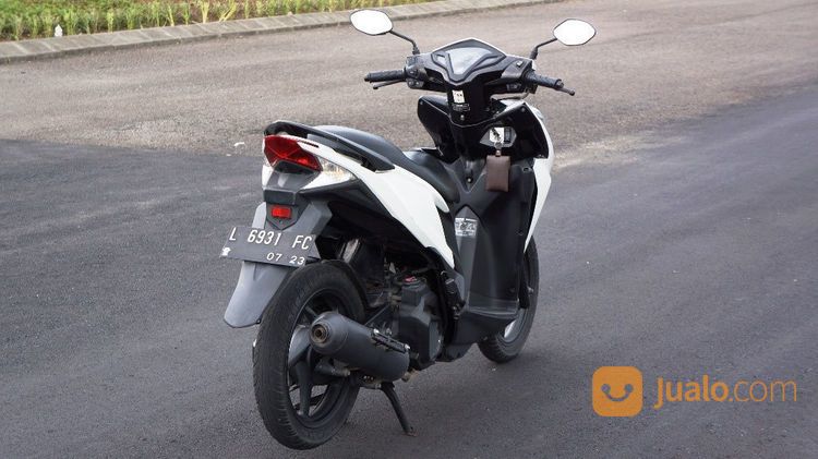 Honda Vario 125 CBS ISS Putih 2013
