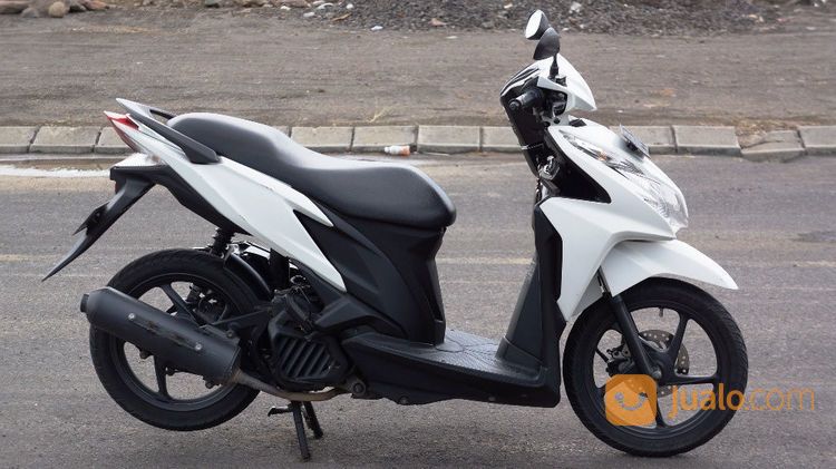 Honda Vario 125 CBS ISS Putih 2013