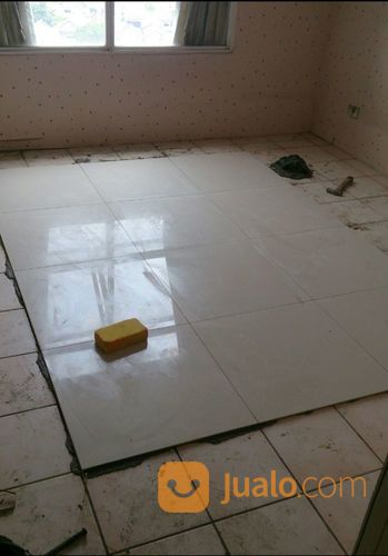 Jasa Pasang Keramik Dan Granit Surabaya