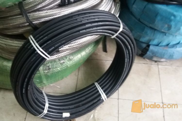 Selang ,Bensin,Oli, Gas, Powerstering Mobil ,Radiator, Hidrolik, Minyak, Semen, dan Air