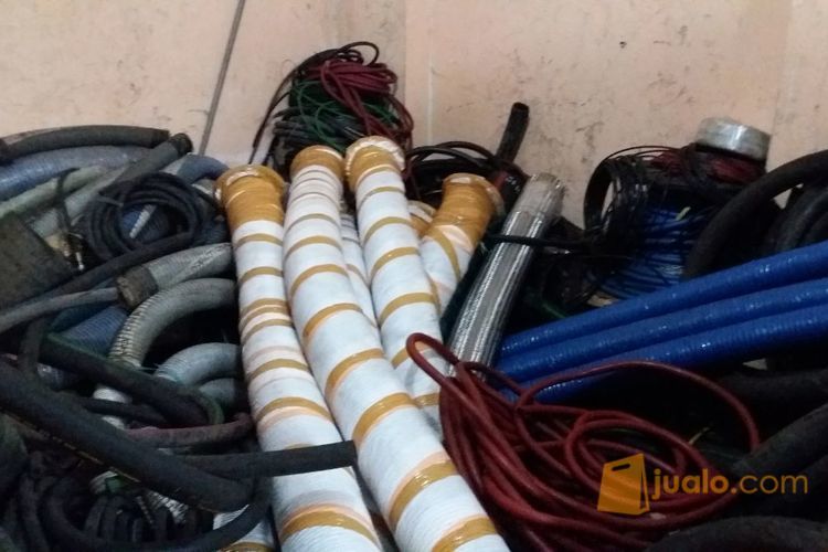 Selang ,Bensin,Oli, Gas, Powerstering Mobil ,Radiator, Hidrolik, Minyak, Semen, dan Air