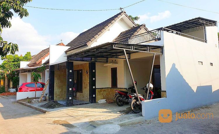 Rumah Jalan Kaliurang Km 6 Plemburan Yogyakarta