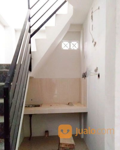 Rumah Jalan Kaliurang Km 6 Plemburan Yogyakarta