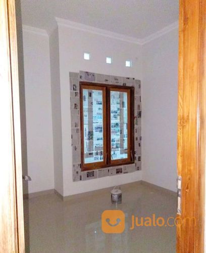 Rumah Jalan Kaliurang Km 6 Plemburan Yogyakarta