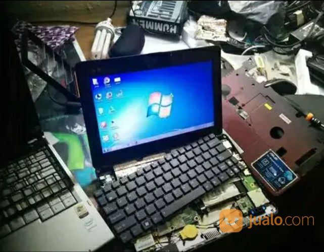 Jasa Servis/Service Komputer Laptop Hardware Software Rengasdengklok Karawang