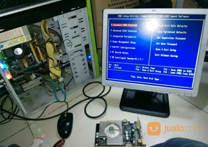 Jasa Servis/Service Komputer Laptop Hardware Software Rengasdengklok Karawang