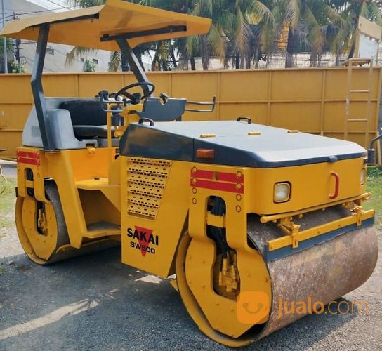 Alat Berat Tandem Roller Sakai SW500 Ex Import