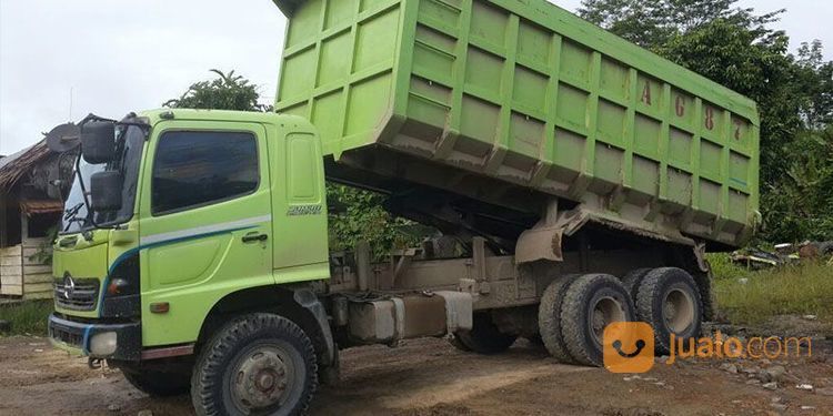 Sewa Dump Truck Dan Alat Berat Lainnya
