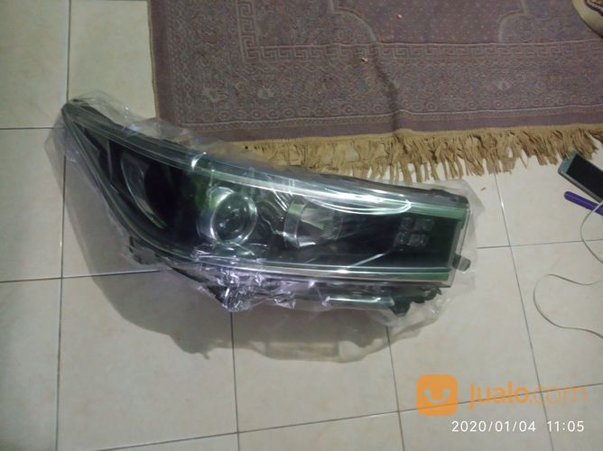 Lampu Inova Reborn Lensa