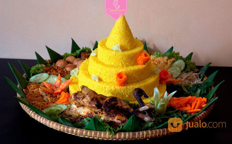 Nasi Tumpeng Besar / Tumpeng Mini Untuk Berbagai Macam Acara