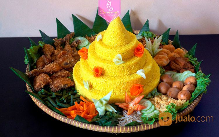 Nasi Tumpeng Besar / Tumpeng Mini Untuk Berbagai Macam Acara