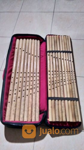 Suling Satu Set.