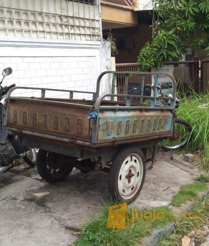 Motor gerobak Fukuda , untuk usaha, sangat murah