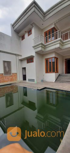 RUMAH MEWAH Apik Sekali ADA KOLAM RENANG Di Duren Sawit