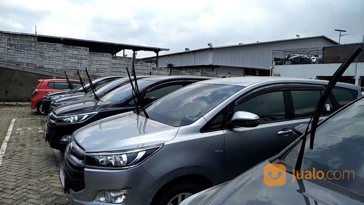 Rental Mobil Dengan Sopir Sidoarjo