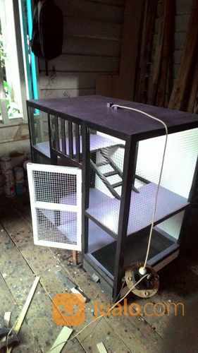 Kandang Kucing Kayu