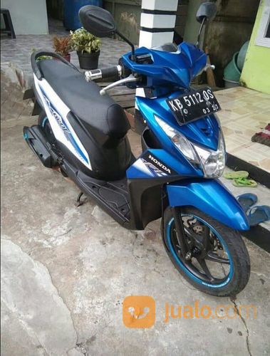 Honda Beat Thn 2013 Biru