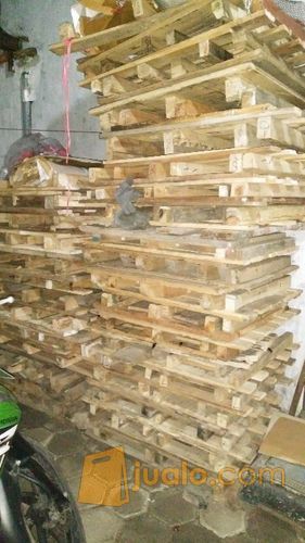 Palet Kayu Bekas Bandung