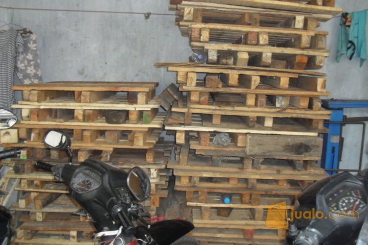 Palet Kayu Bekas Bandung