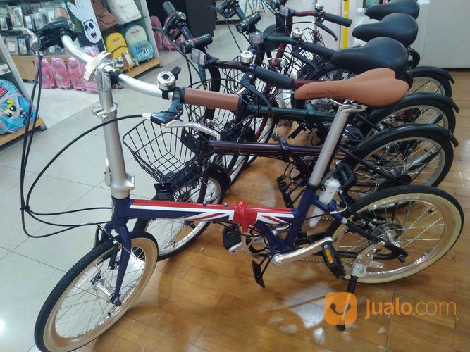 Sepeda London Taxi 207