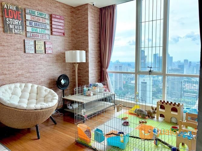 Penthouse The Peak Sudirman Karet Kuningan JakSel 4BR Semi Furnished