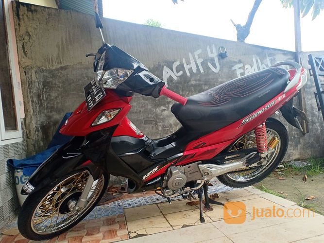Motor Suzuki Shogun 125Fi 2008
