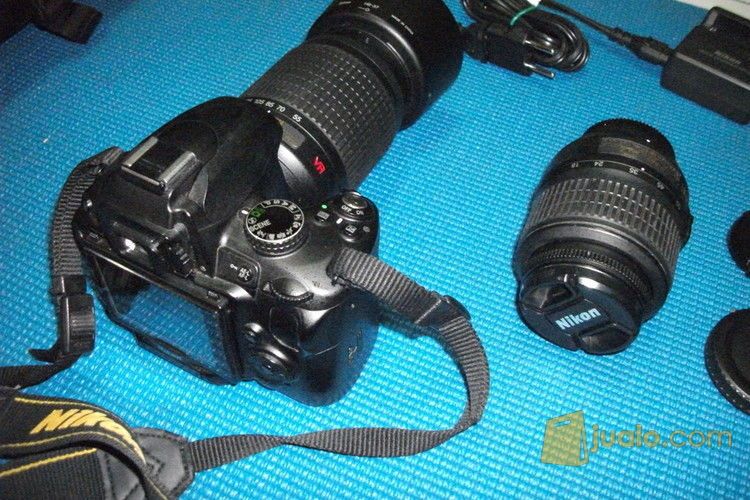 Kamera Nikon D5000 + Lensa 18-55 + Lensa 55 - 200 dll