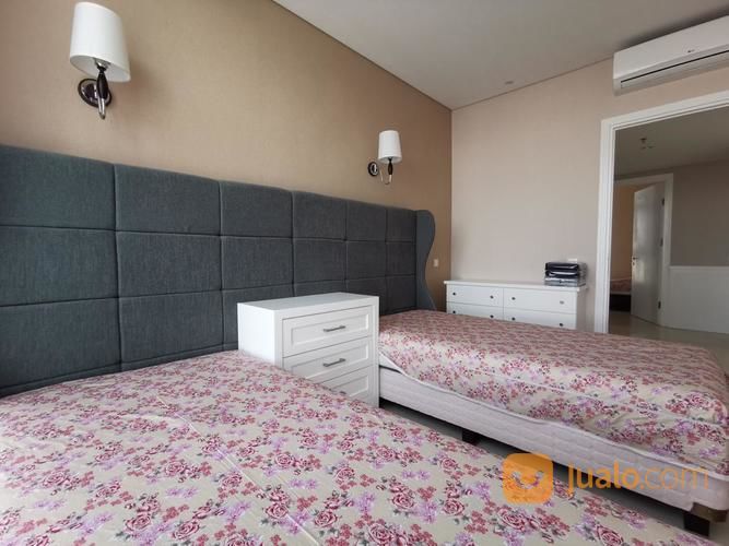 Apartemen MEWAH 3BR Furnished Lux Voila Ciputra World Mall Surabaya