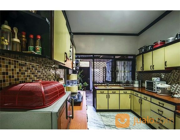 Rumah Mewah Besar Dalam Perumahan Pondok Gede