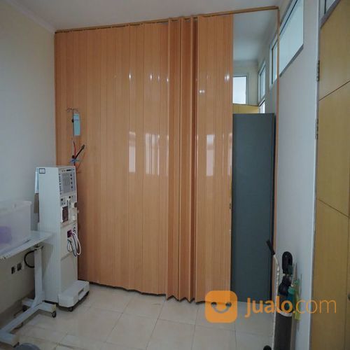 FOLDING DOOR PVC / PINTU SEKAT