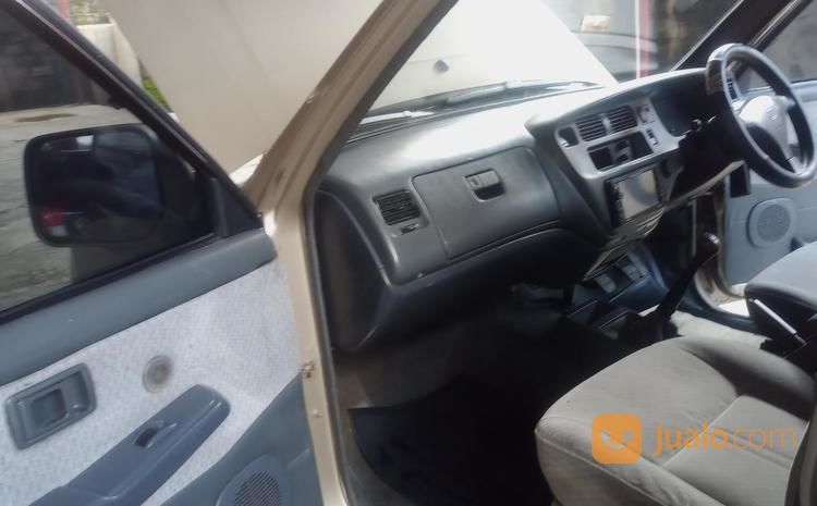 Toyota Kijang LGX 1800 EFI Tahun 2001 Manual