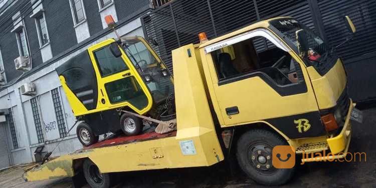 Rental Mobil Sweeper